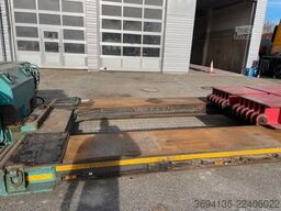 GOLDHOFER STHP-XLE 2+4 Pendelachsen Flachbett Trennstelle