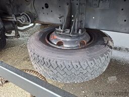 MERCEDES-BENZ 817 L 4 Pferde Laderampe 3-Sitzer AHK