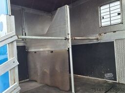 MERCEDES-BENZ 817 L 4 Pferde Laderampe 3-Sitzer AHK