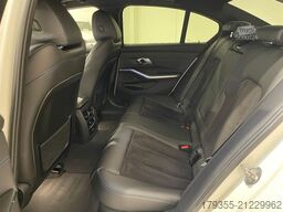BMW 330i xDrive M Sport Paket Laser*HiFi*R-Kamera*