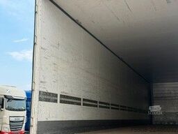 SCHMITZ CARGOBULL SKO 24 / 13,62 FP25 Iso Alufelgen Lift