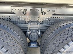 Mercedes-Benz Arocs 4140 K 8x4/4 Meiller Tipper (40 units)
