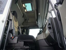 MAN TGX 28.510 6×2 / Sleeper cab