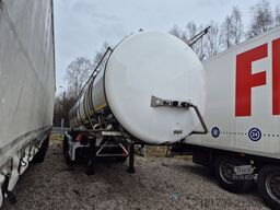 Kässbohrer cistern for chemicals / ADR