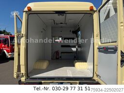 MERCEDES-BENZ Vario 512D  KTW kurz 3,5t Standh orig. 23tkm