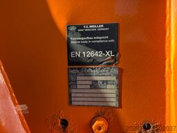MERCEDES-BENZ AROCS 2042 4x4 MEILLER Kipper Winterd.