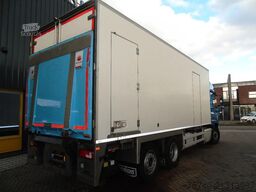 DAF CF 26.330 + CARRIER SUPRA + LOADLIFT