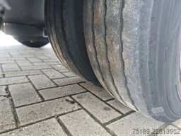 DAF XF 480 6x2 + FVG FS 4 Pieces!