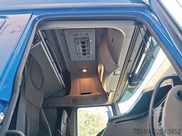 DAF XF 480 6x2 + FVG FS 4 Pieces!