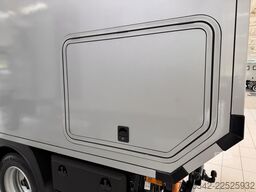 Fuso Wilde Expedition Truck F 103 Canter