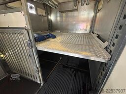 Mercedes-Benz Actros 2546 6x2*4 BOX L=8338 mm