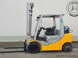 Jungheinrich TFG425s