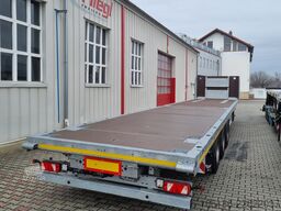 Fliegl 3-Achs Plateau Sattel SDS 380 Mega