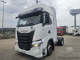 Iveco SWAY 460