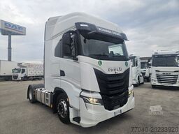 Iveco SWAY 460