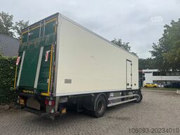 DAF LF 250 Koelwagen 2 compartimenten