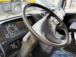 Mercedes-Benz Atego 1828