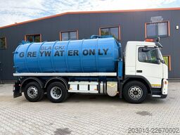 VOLVO FM330 6x2/2 Euro 5 LL Kanalreiniger 15000L