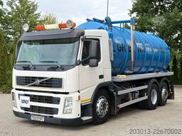 VOLVO FM330 6x2/2 Euro 5 LL Kanalreiniger 15000L