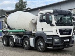 MAN 32.430 8x4 BB Betonmischer