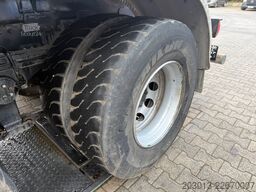 MAN 32.430 8x4 BB Betonmischer