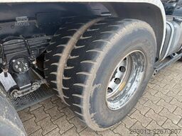 MAN 32.430 8x4 BB Betonmischer