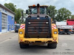 CATERPILLAR 962M Radlader 20,2 Ton *Schaufel