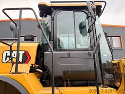 CATERPILLAR 962M Radlader 20,2 Ton *Schaufel