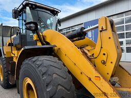 CATERPILLAR 962M Radlader 20,2 Ton *Schaufel
