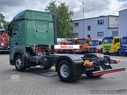 MERCEDES-BENZ 1851 4x2 BL Fahrgestell *Nebenantrieb
