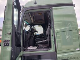 MERCEDES-BENZ 1851 4x2 BL Fahrgestell *Nebenantrieb