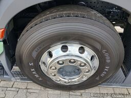 MERCEDES-BENZ 1851 4x2 BL Fahrgestell *Nebenantrieb