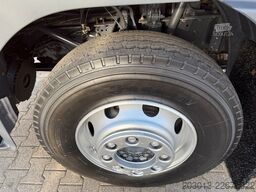 MERCEDES-BENZ ATEGO 1323 Kehrmaschine FAUN VIAJET