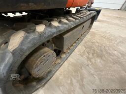 Kubota K 008-3