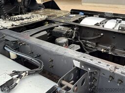 Renault T440 (BE TRUCK  / 2 TANKS / PERFECT CONDITION /...