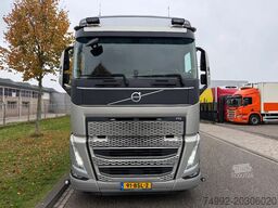 Volvo FH 460 2022 only 406.000 km !!!