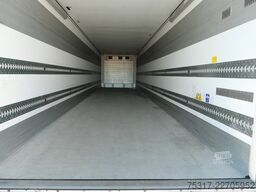 SCHMITZ CARGOBULL SKO 20 /LZG CITY TRIDEC / LBW 2000 kg / BLUMEN