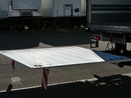 SCHMITZ CARGOBULL SKO 20 /LZG CITY TRIDEC / LBW 2000 kg / BLUMEN