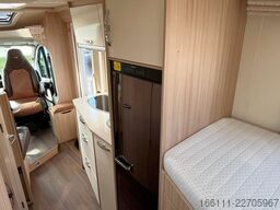 BÜRSTNER Nexxo Time T690 G - Einzelbetten - Solar - Klima
