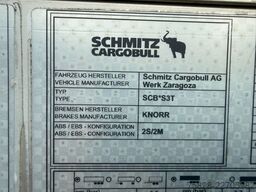 SCHMITZ CARGOBULL SCB*S3T mit Bordwände