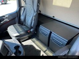 MERCEDES-BENZ Actros 1848 LS Big Öl-Retarder*Luft*199.000 km !