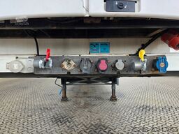 SCHMITZ CARGOBULL SKO 10/LZG-FP 45 COOL / Ldbw /2 Kammern /Carrier