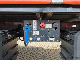 KRONE SD / Palettenkasten / Liftachse