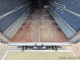 MERCEDES-BENZ Actros 2543 /Retarder/Ldbw/Konvekta/Lenkachse