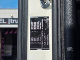 MERCEDES-BENZ Actros 2543 /Retarder/Ldbw/Konvekta/Lenkachse