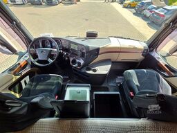 MERCEDES-BENZ Actros 2543 /Retarder/Ldbw/Konvekta/Lenkachse