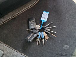 MERCEDES-BENZ Actros 2543 /Retarder/Ldbw/Konvekta/Lenkachse