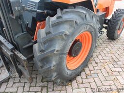 JCB 930