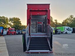 Volvo FH 13.500 XL 6x2 - Pezzaioli livestock 3 deck +...