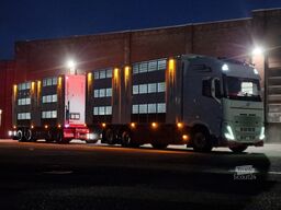 Volvo FH 13.500 XL 6x2 - Pezzaioli livestock 3 deck +...